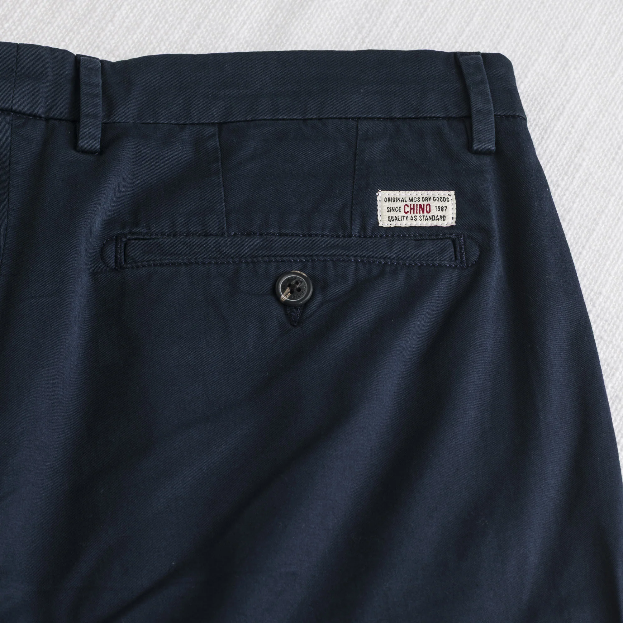 Pantalone chino corto in gabardina stretch - Navy Blue - Image 5