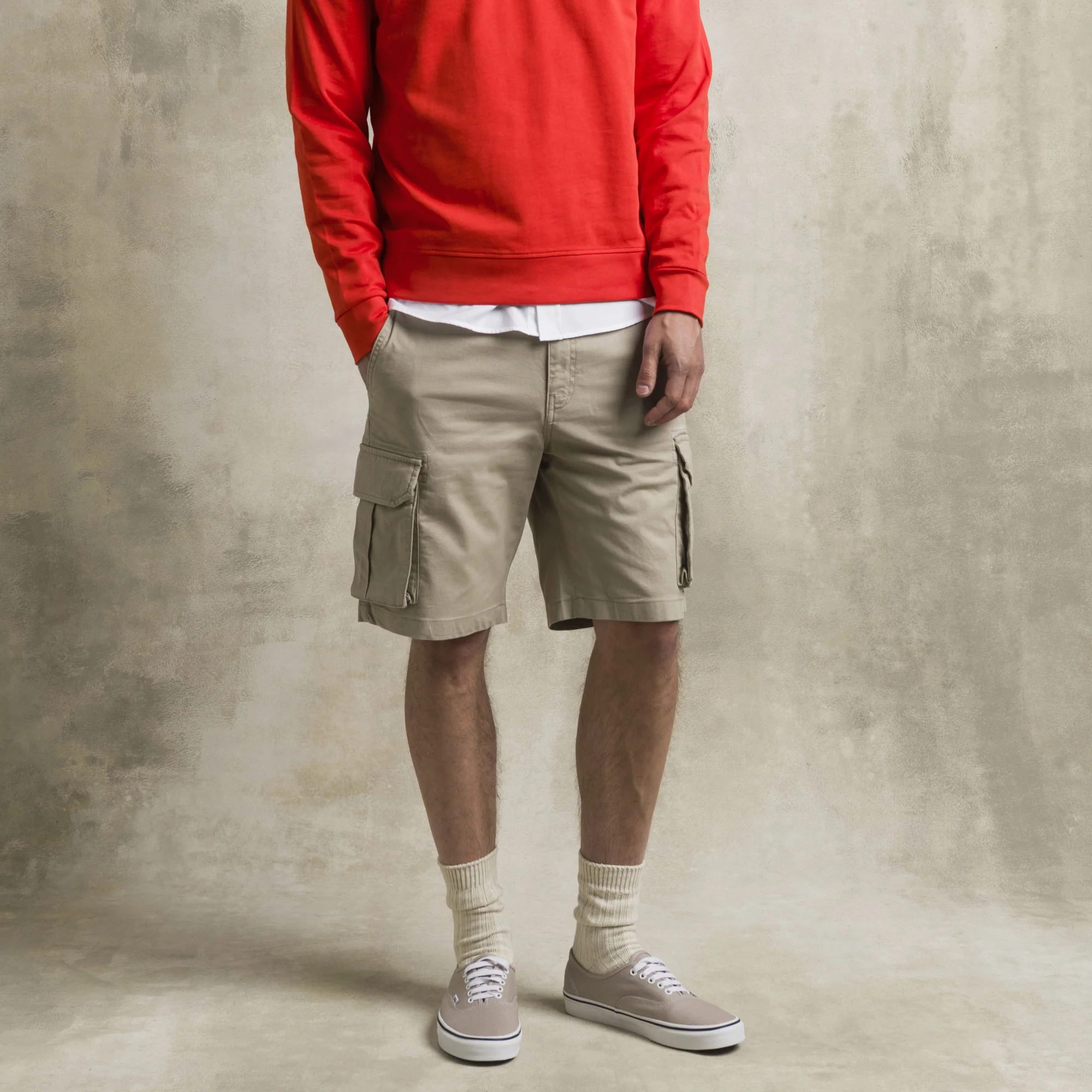 Pantaloni cargo corti in cotone stretch - Sand - Image 6