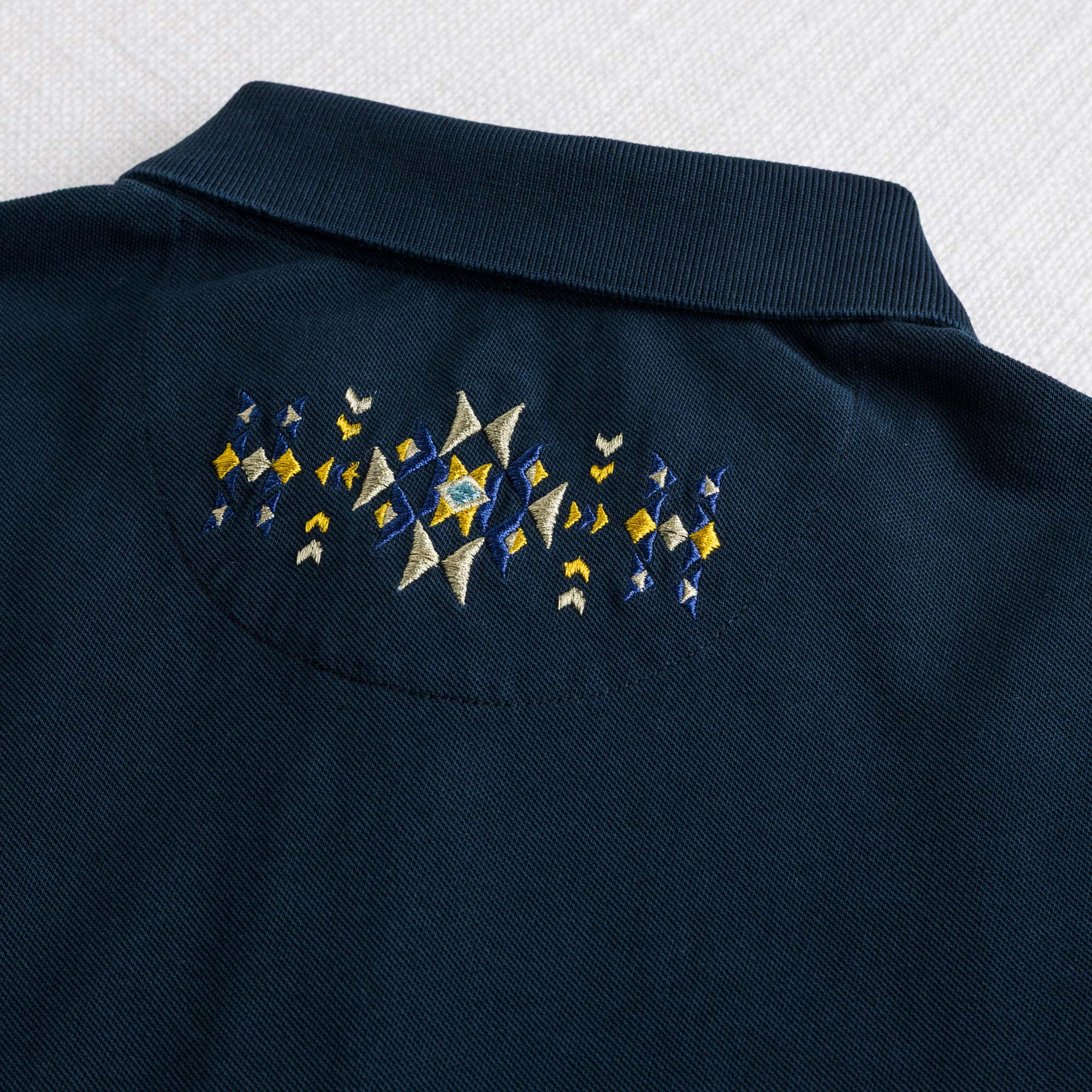Polo 100% cotone piquet con ricami folk - Navy Blue - Image 4